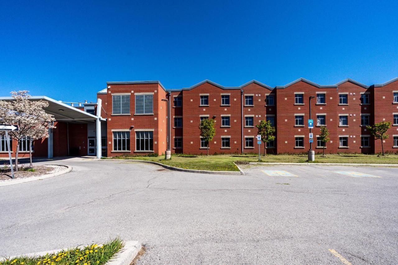 Residence & Conference Centre - Welland Exteriér fotografie