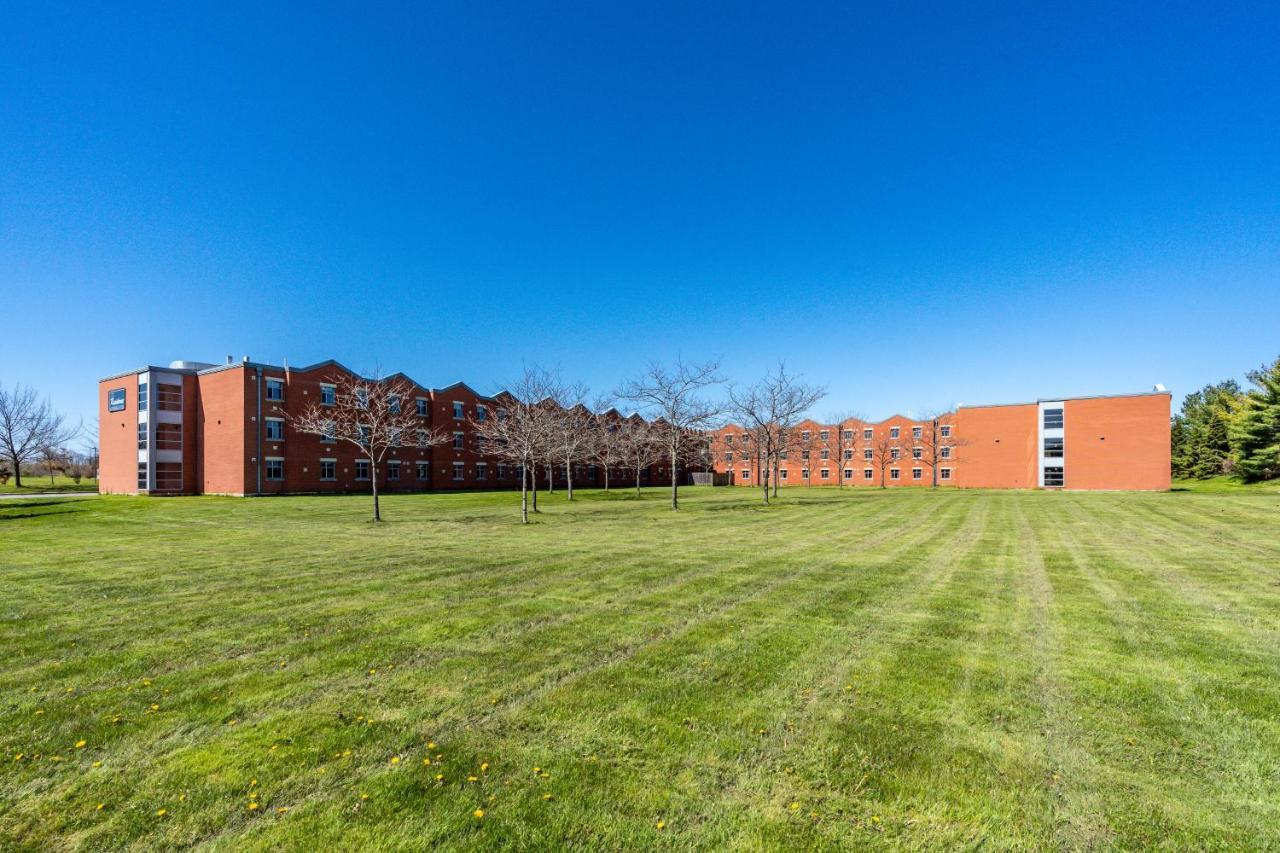 Residence & Conference Centre - Welland Exteriér fotografie